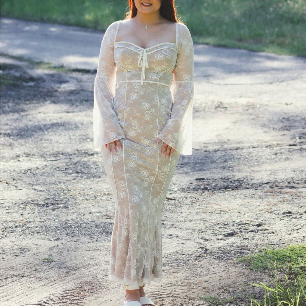 Fashion Nova Cream Lace Long Sleeve Dress